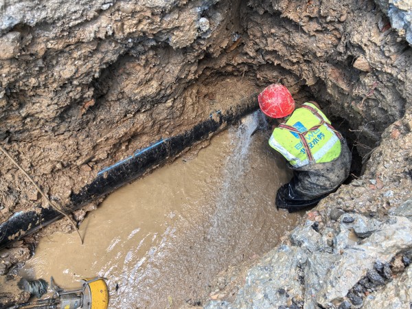 图片 4.jpg 图片 4.jpg