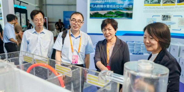 图片 2.jpg 图片 2.jpg