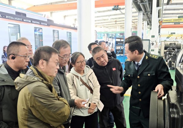 图片 8.jpg 图片 8.jpg