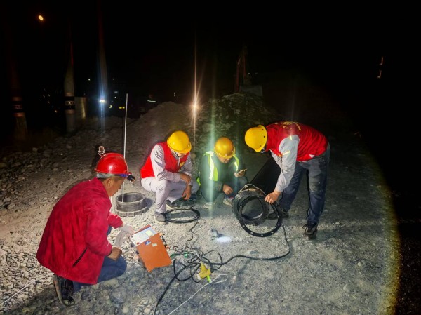 图片 2.jpg 图片 2.jpg