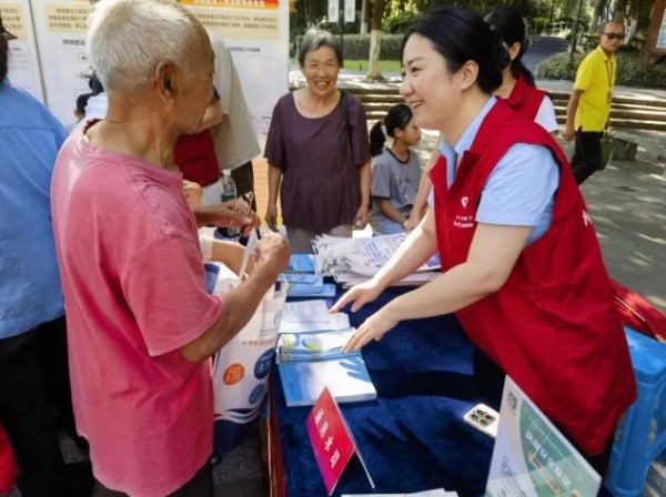 图片 4.jpg 图片 4.jpg