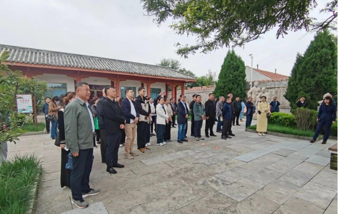 2025-10-30T08:24:31.png 2025-10-30T08:24:31.png