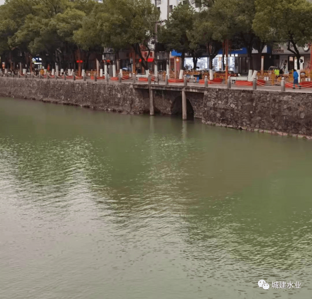 2023-10-29T06:44:00.png 2023-10-29T06:44:00.png