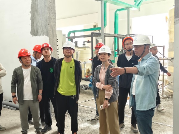 公司党委书记、董事长、总经理林建君多次亲临工程现场调研指导.jpg